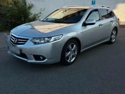 Gebraucht Honda Accord 156 PS (114 kW) 2011 Grau Kombi