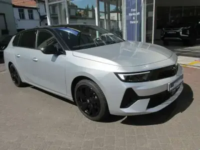 Gebraucht Opel Astra 2024 Schwarz Kleinwagen