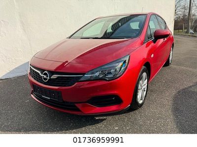 Gebraucht Opel Astra Edition 131 PS (96 kW) 2020 Rot Limousine