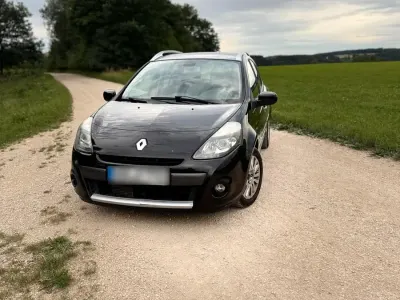 Gebraucht Renault Clio II 75 PS (55 kW) 2010 Schwarz Limousine