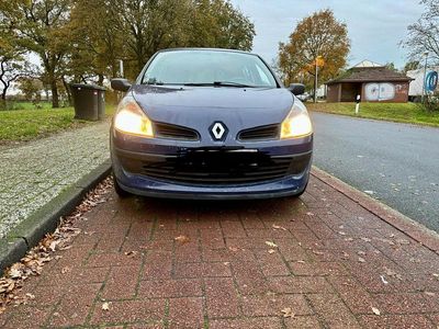 Renault Clio II