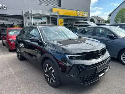 Używany Opel Mokka Elegance 131 KM (96 kW) 2024 Czarny SUV