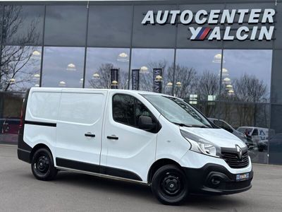 gebraucht Renault Trafic Kasten L1H1 Komfort 2,7 to S-H/NAV/R-CAM