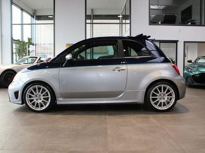 Usado Abarth 695C 179 HP (131 kW) 2019 Azul Cabrios