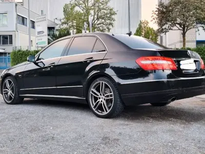 Gebraucht Mercedes E200 Avantgarde 184 PS (135 kW) 2009 Schwarz Limousine