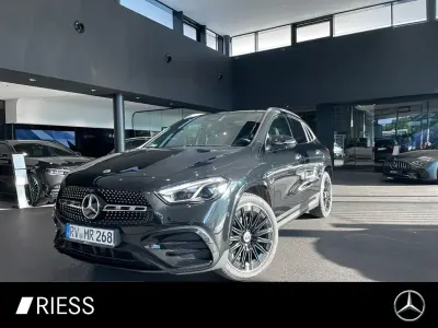 Gebraucht Mercedes GLA250 AMG 218 PS (160 kW) 2026 Kosmosschwarz SUV