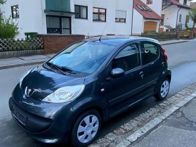 gebraucht Peugeot 107 TŰV 06.25