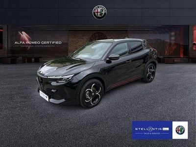 Neu Alfa Romeo Junior Edizione Speciale 136 PS (100 kW) 2025 SUV
