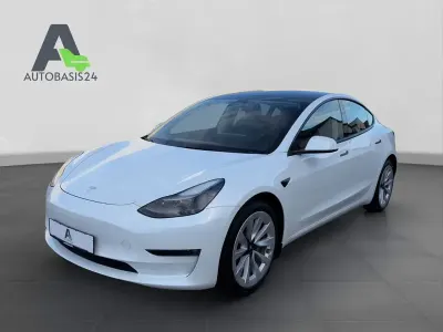 Gebraucht Tesla Model 3 324 kW (441 PS) 2022 Weiß Limousine