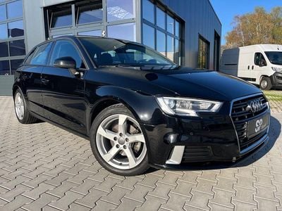 Second-hand Audi A3 S-Line 150 CP (110 kW) 2018 Negru Berlinǎ