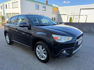 Gebraucht Mitsubishi ASX Edition 117 PS (86 kW) 2010 Schwarz SUV