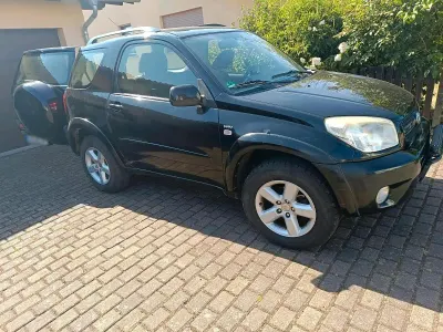 Gebraucht Toyota RAV4 150 PS (110 kW) 2003 Schwarz SUV