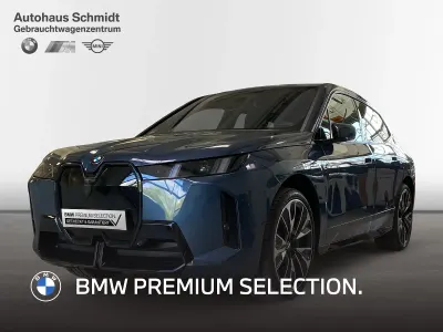 Gebraucht BMW iX M Sport 400 kW (544 PS) 2025 Arctic race blue SUV