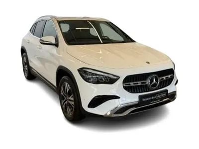 Gebraucht Mercedes GLA200 Progressive 163 PS (119 kW) 2024 Weiß SUV
