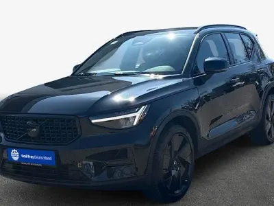 Gebraucht Volvo XC40 Plus 163 PS (119 kW) 2025 Schwarz SUV
