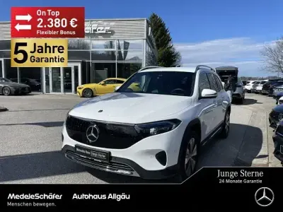 Używany Mercedes EQB250+ Progressive 150 kW (204 KM) 2024 Biały SUV