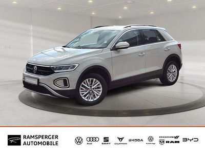 Gebraucht VW T-Roc Life 116 PS (85 kW) 2025 Grau (ascotgrau) SUV