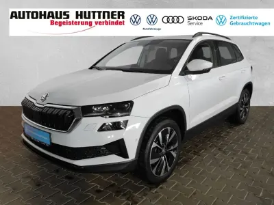 Gebraucht Skoda Karoq Style 150 PS (110 kW) 2022 Moonweiß perleffekt (metallic) SUV