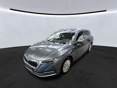 Gebraucht Skoda Octavia First Edition 150 PS (110 kW) 2020 Grau Kombi