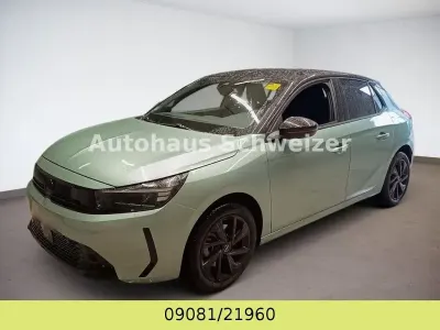 Używany Opel Corsa 101 KM (74 kW) 2025 Zielony Hatchback