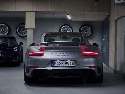 Porsche 991