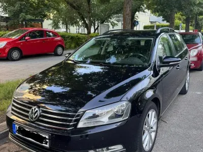 Gebraucht VW Passat Exclusive 105 PS (77 kW) 2011 Schwarz Kombi