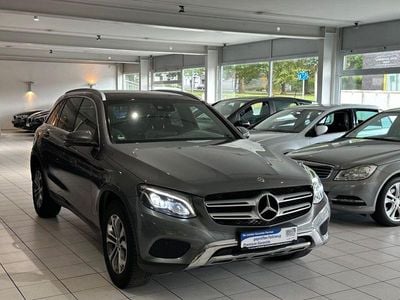 Mercedes GLC300