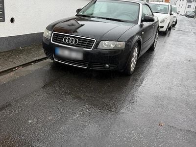Second-hand Audi A4 Cabriolet S-Line 162 CP (119 kW) 2004 Negru Cabrio