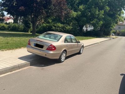 Mercedes E350