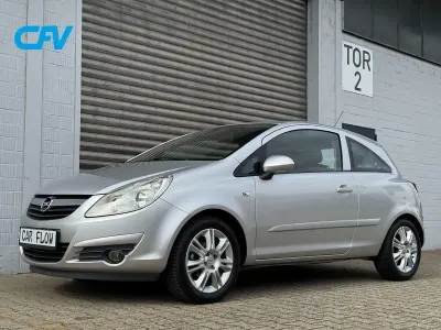 Gebraucht Opel Corsa Catch Me 80 PS (58 kW) 2007 Silber Kleinwagen