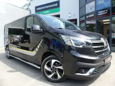 Occasion Renault Trafic Life 177 ch (130 kW) 2023 Noir Monospace