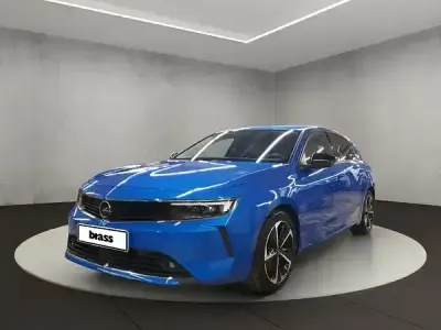Używany Opel Astra 181 KM (133 kW) 2023 Niebieski Hatchback
