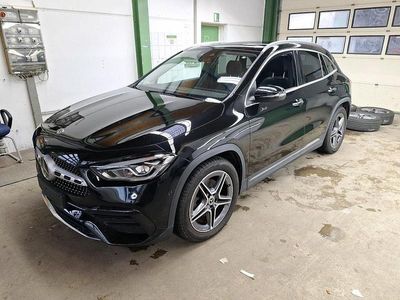 Gebraucht Mercedes GLA220 AMG line 190 PS (139 kW) 2022 Kosmosschwarz SUV