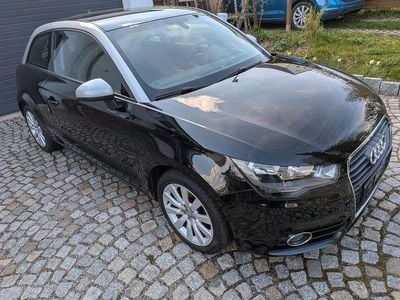 Second-hand Audi A1 Attraction 86 CP (63 kW) 2012 Negru Hatchback