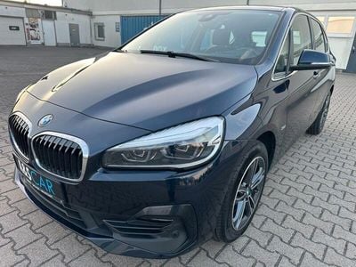 BMW 225