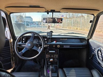 Gebraucht BMW 2002 Sport Line 163 PS (119 kW) 1975 Weiß Limousine