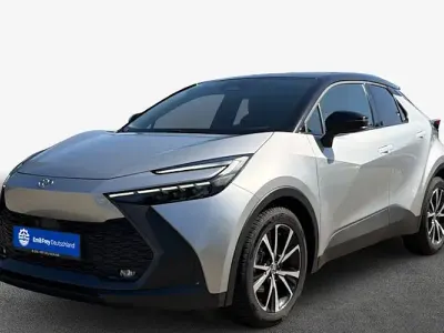 Gebraucht Toyota C-HR 140 PS (102 kW) 2025 Silver metallic / black SUV