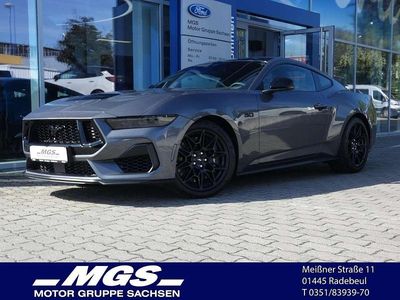 Neu Ford Mustang GT Fastback 446 PS (328 kW) 2025 Carbonized gray metallic Coupé
