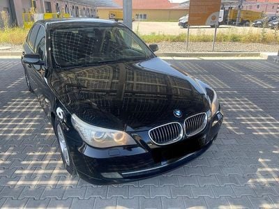 BMW 523