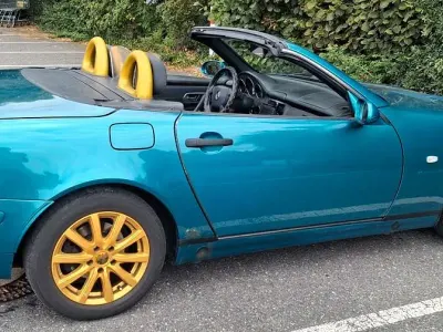 Gebraucht Mercedes SLK230 193 PS (141 kW) 1999 Grün Cabrio