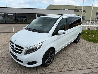 Gebraucht Mercedes V250 190 PS (139 kW) 2017 Weiß Van / Kleinbus
