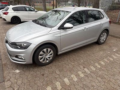 Silber Gebraucht 2018 VW Polo Comfortline Kleinwagen | 11.999 € (Fairer Preis)