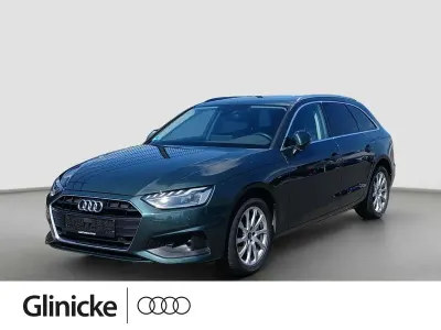 Używany Audi A4 Ambiente 204 KM (150 kW) 2022 Zielony Kombi
