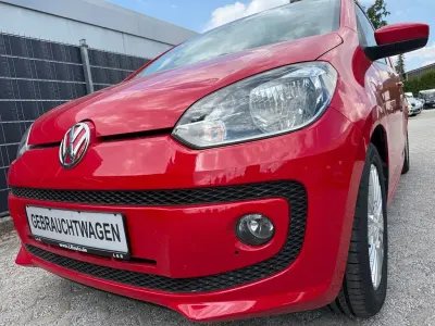 Gebraucht VW up! 75 PS (55 kW) 2012 Rot Kleinwagen
