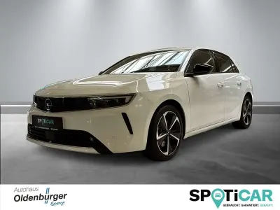 Gebraucht Opel Astra Edition 179 PS (131 kW) 2022 Jade weiss/arktis weiss Kleinwagen