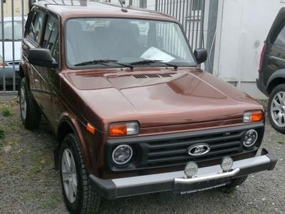 Lada Urban