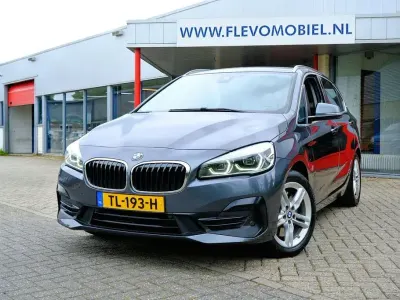 Brugt BMW 225 Active Tourer iPerformance 136 HK (100 kW) 2018 Grå MPV