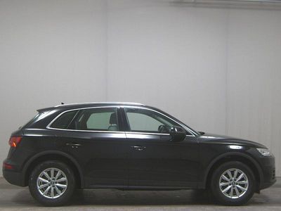 Gebraucht Audi Q5 Ambiente 163 PS (119 kW) 2020 Schwarz SUV