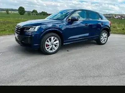 Gebraucht Audi Q2 Advanced 150 PS (110 kW) 2023 Blau SUV