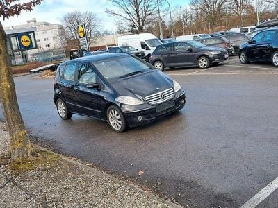 Mercedes A200